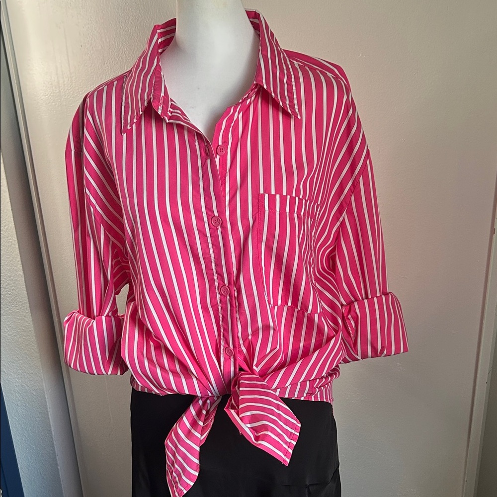 AKIRA New Versatile Pink and White Striped Boyfriend Fit Button-Down Shirt